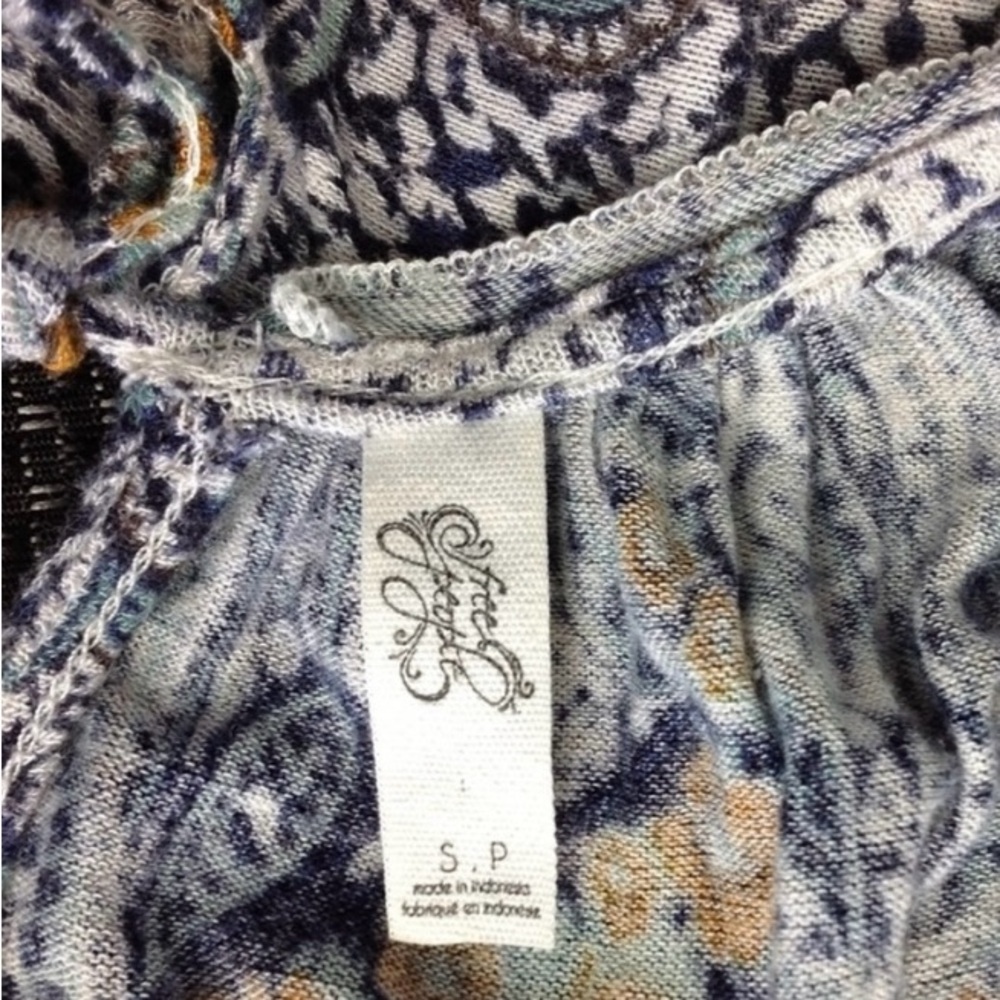 Free People Floral Paisley Cold Shoulder Blouse Top - Picture 12 of 14